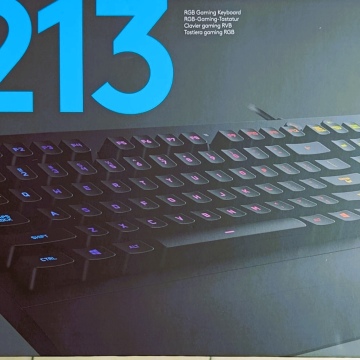 Logitech  G213 Prodigy RGB Kablolu Game  Klavye
